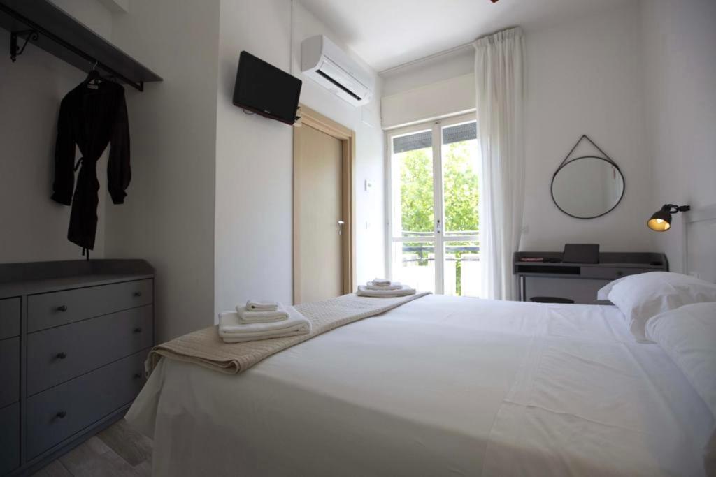 Hotel Elite Cervia Exterior photo