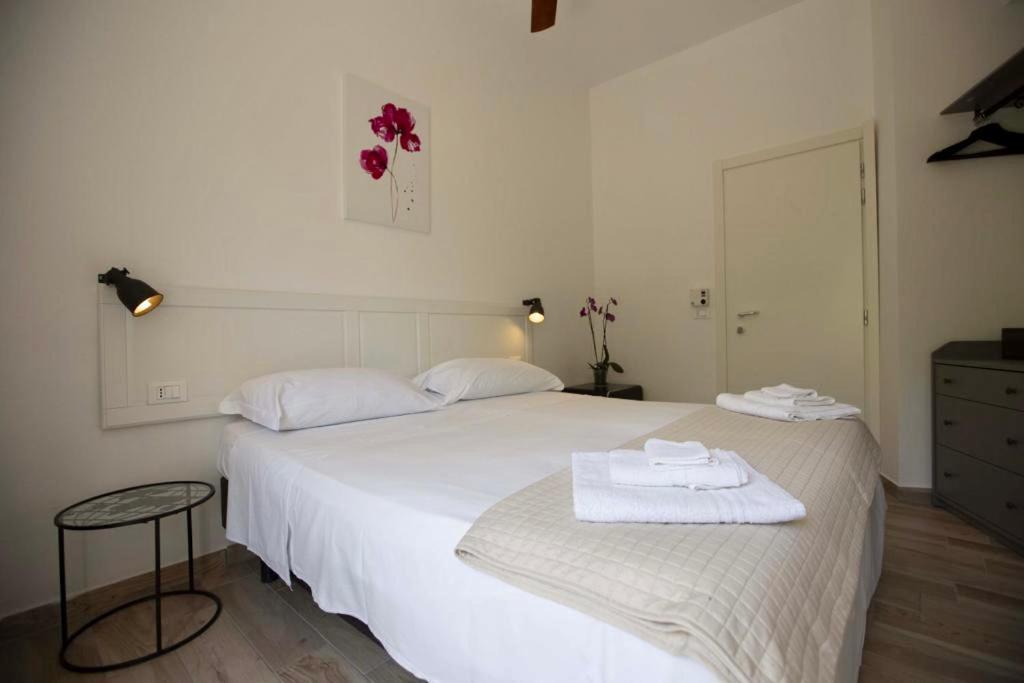 Hotel Elite Cervia Exterior photo