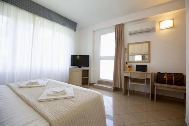 Hotel Elite Cervia Exterior photo